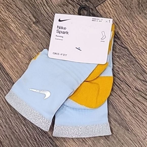 Nike Dri-Fit Spark Cushioned Ankle Sock - Picture 7 of 8